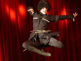 Грузин танцует. rupor.info Грузин танцует. rupor.info