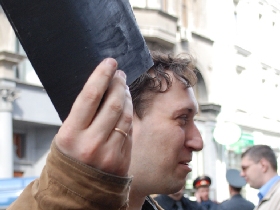 Акция "Черная" метка для МГД", 5 мая, Москва. Фото Каспарова.Ru Акция "Черная" метка для МГД", 5 мая, Москва. Фото Каспарова.Ru