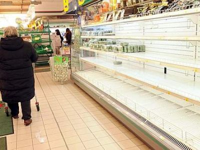 Пустые полки, Фото: Foodretail.ru Пустые полки, Фото: Foodretail.ru