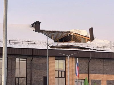 Обрушение крыши. Фото: МЧС